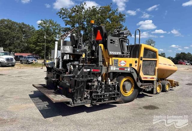 Image of Volvo P7170B equipment image 4