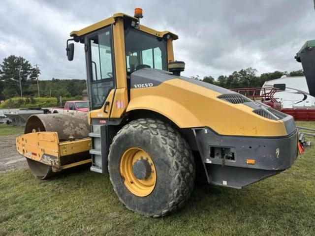 Image of Volvo SD115 equipment image 2