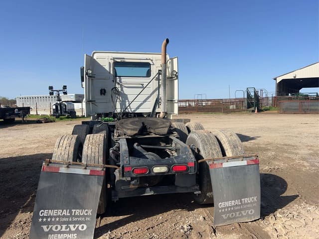 Image of Volvo D13 equipment image 2