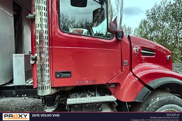 Image of Volvo VHD equipment image 2