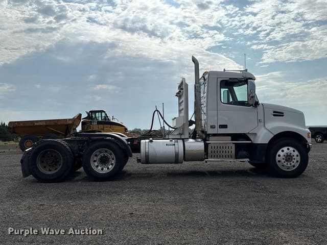 Image of Volvo VHD equipment image 3