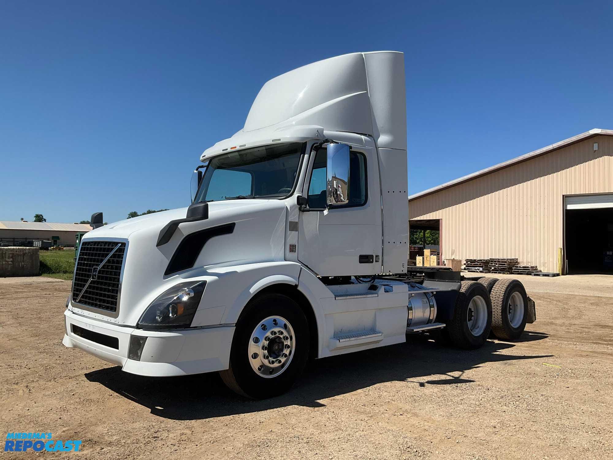 Main image Volvo D13