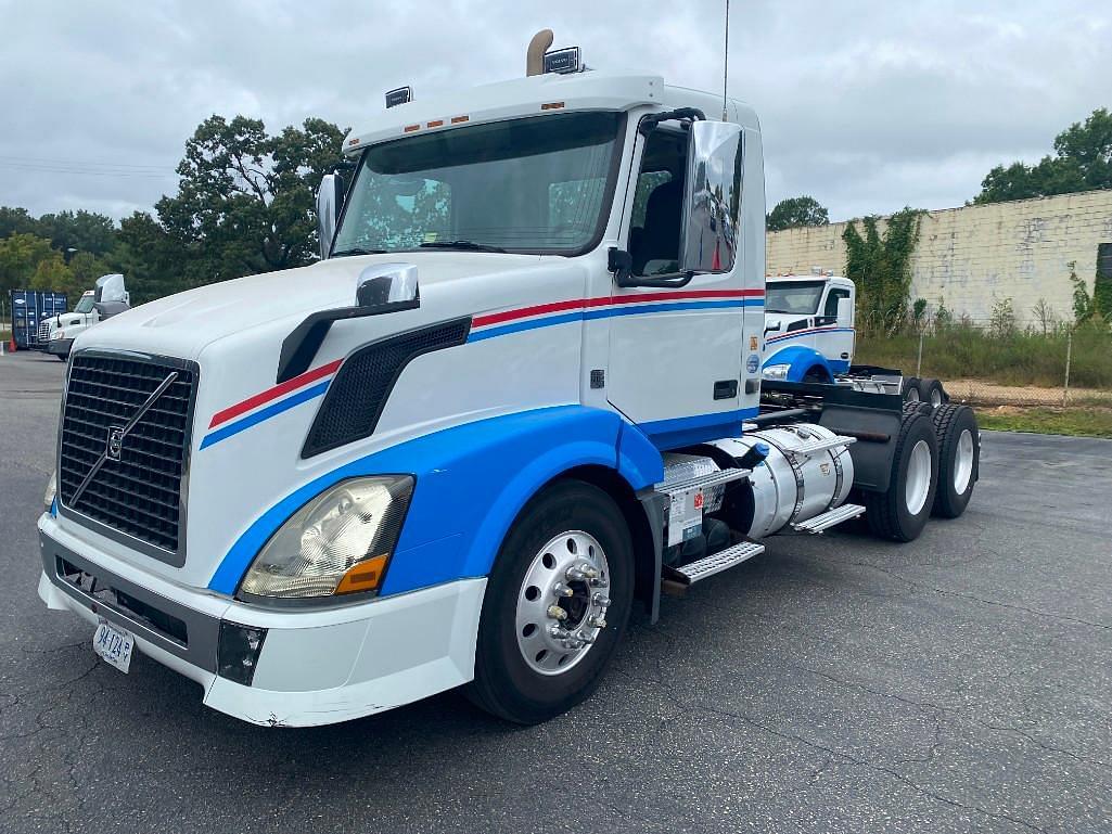Image of Volvo VNL Primary image