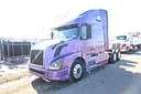 2015 Volvo VNL42T670 Image