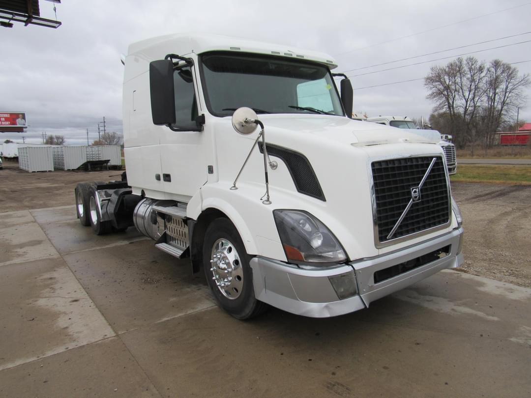 Image of Volvo VNL64T630 Primary image