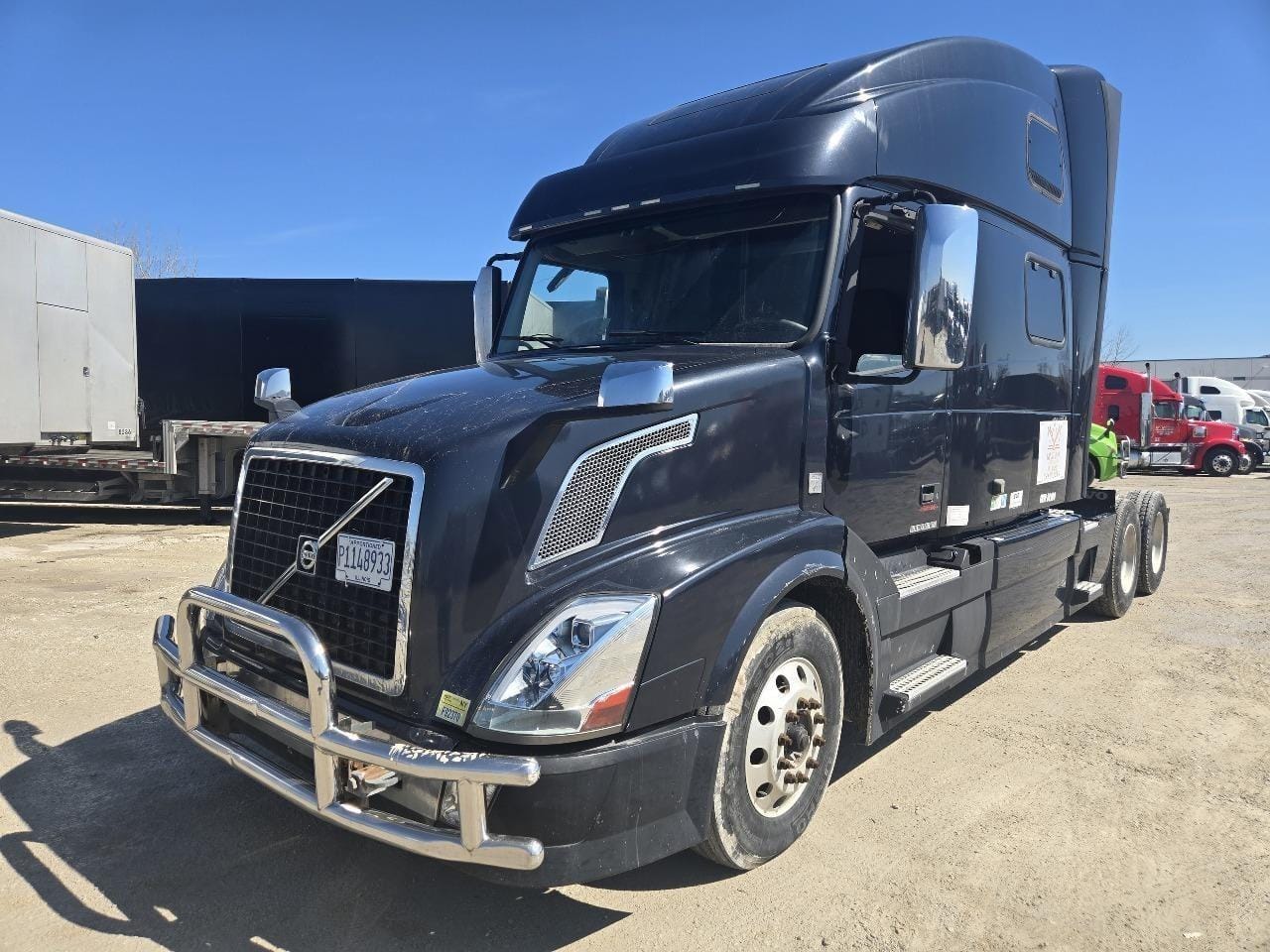 2015 Volvo VNL64T780 Equipment Image0