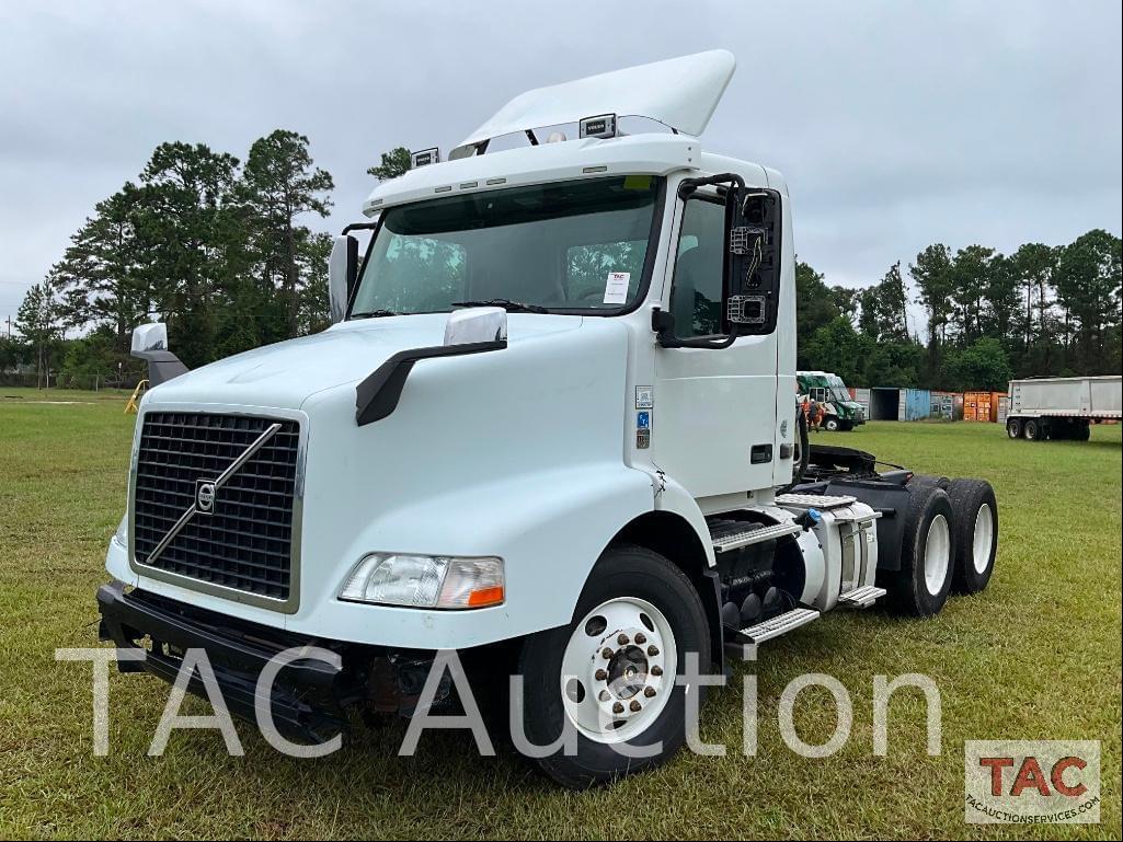 Image of Volvo VNM64T200 Primary image