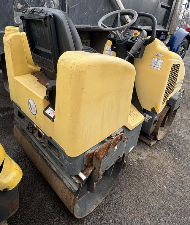 Image of Wacker Neuson RD12A equipment image 2