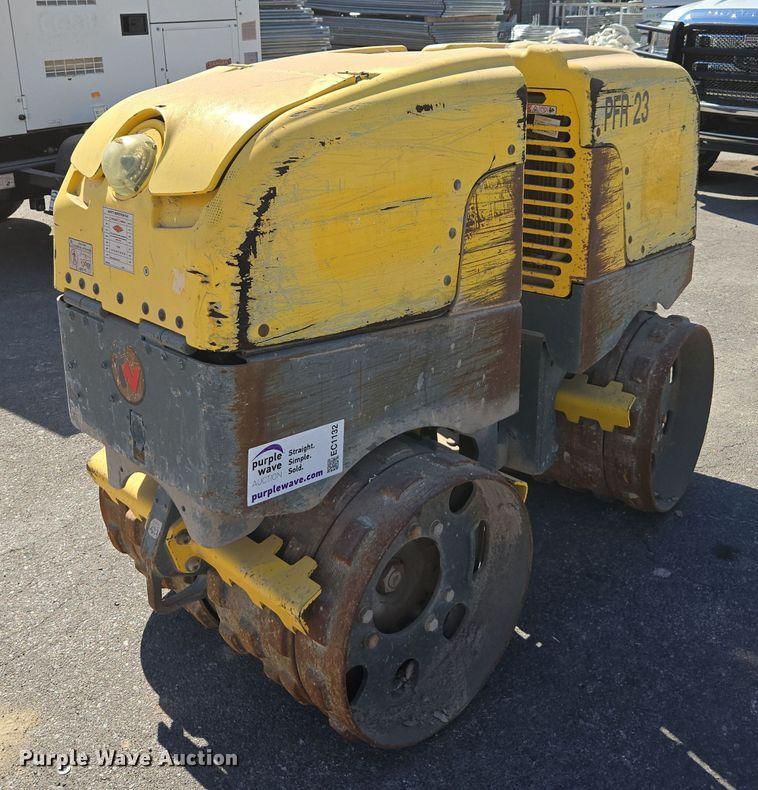 2015 Wacker Neuson RT Equipment Image0