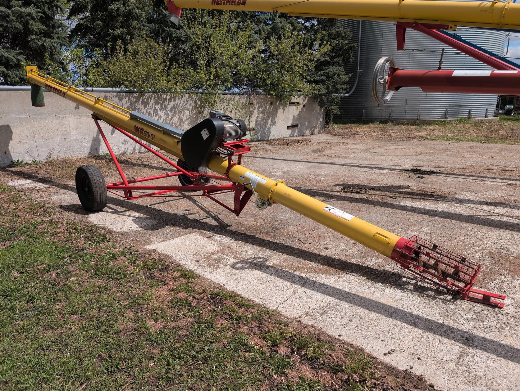 2015 Westfield WR80-31 Equipment Image0