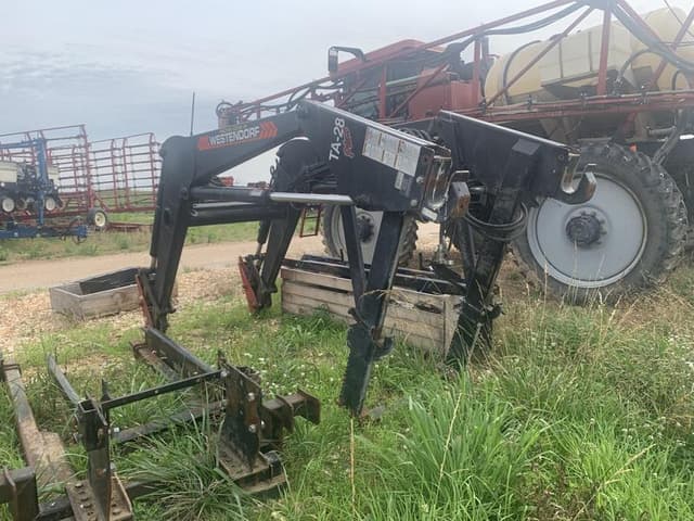 Image of Westendorf TA-28 equipment image 3