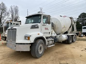 Main image Western Star 4700