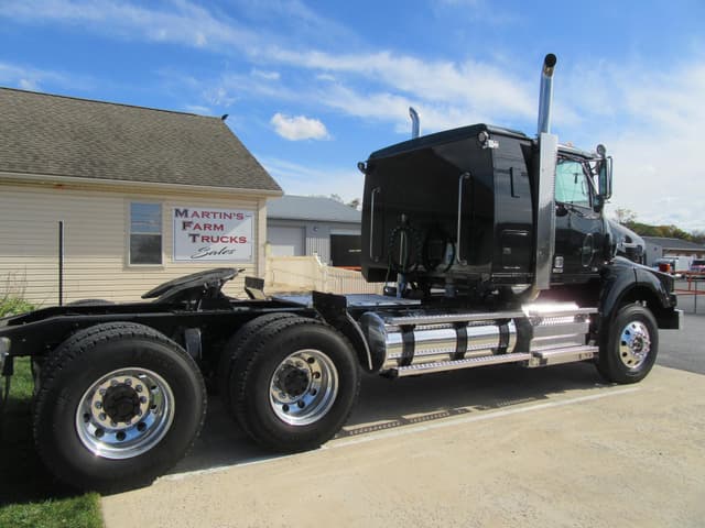Image of Western Star 4900 equipment image 4