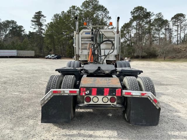 Image of Western Star 4900EX equipment image 3