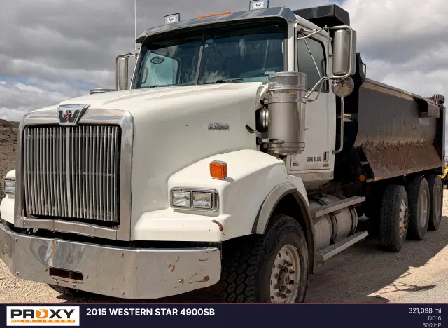 Image of Western Star 4900SB equipment image 1