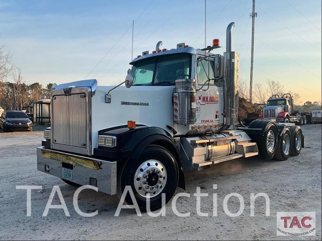 Main image Western Star 4900