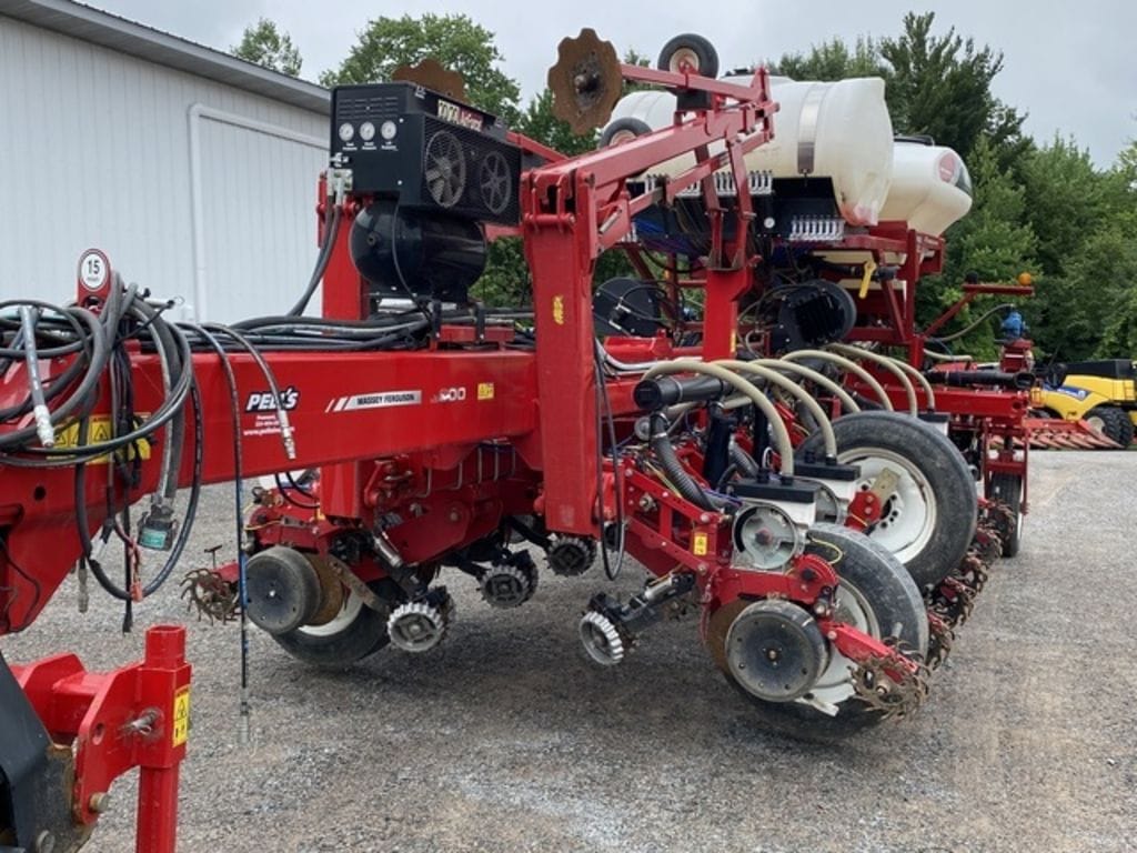 2015 White 9816 Equipment Image0