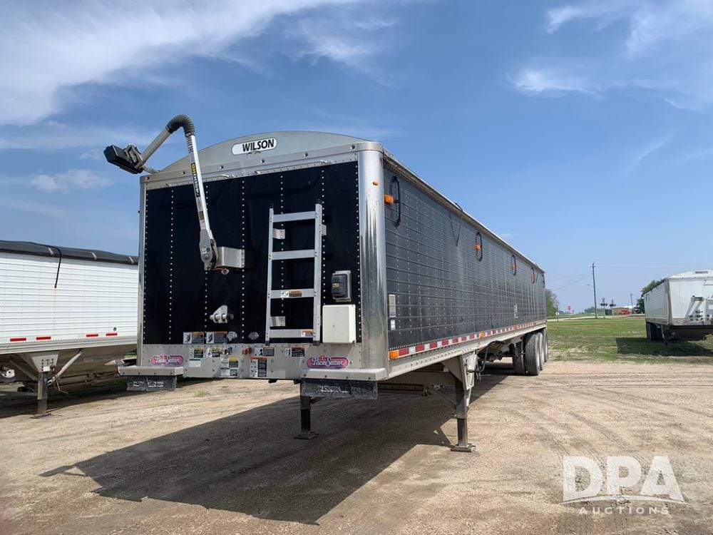 Main image Wilson Pacesetter