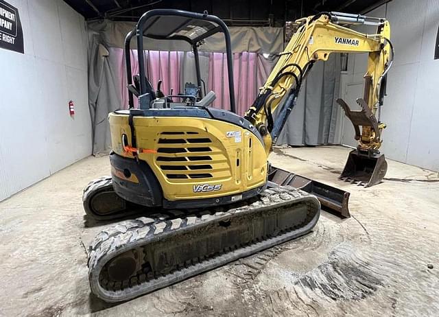 Image of Yanmar VIO55-6A equipment image 4