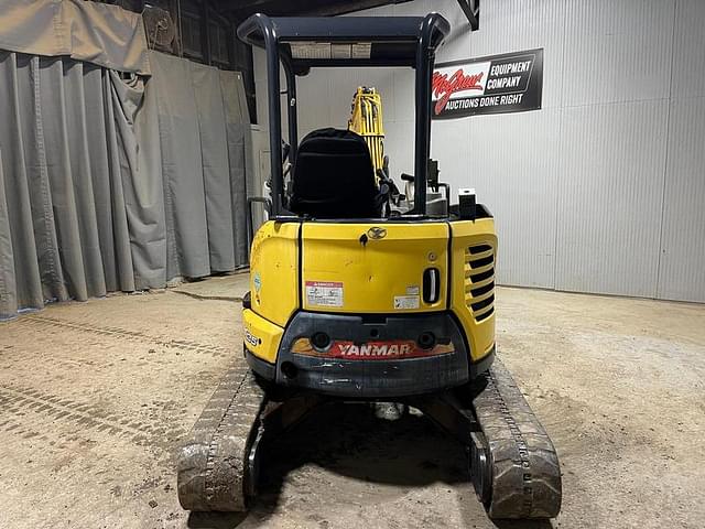 Image of Yanmar Vio35-6A equipment image 3