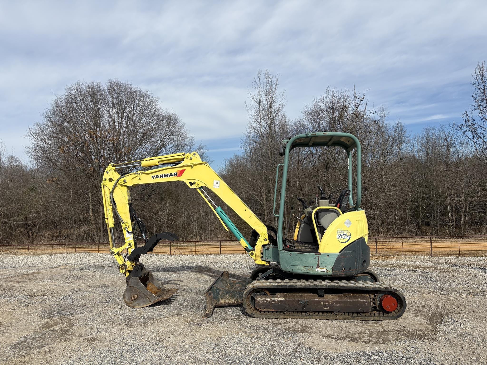 Main image Yanmar VIO35