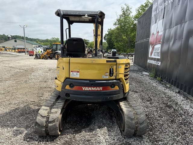 Image of Yanmar VIO55-6A equipment image 2