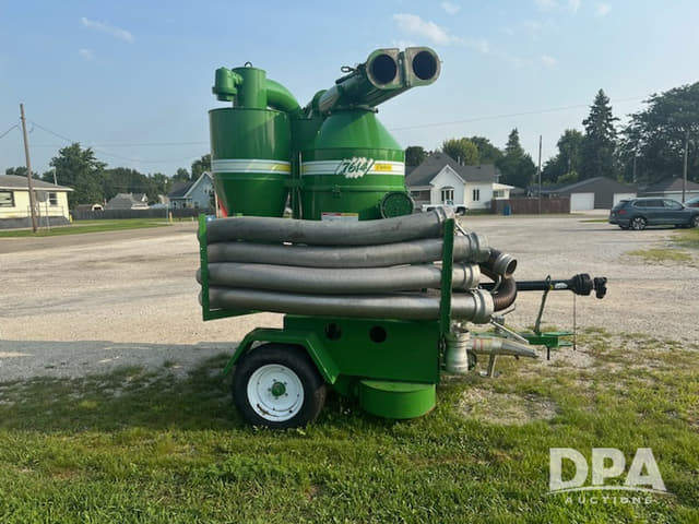 Image of Walinga Agri-Vac equipment image 3
