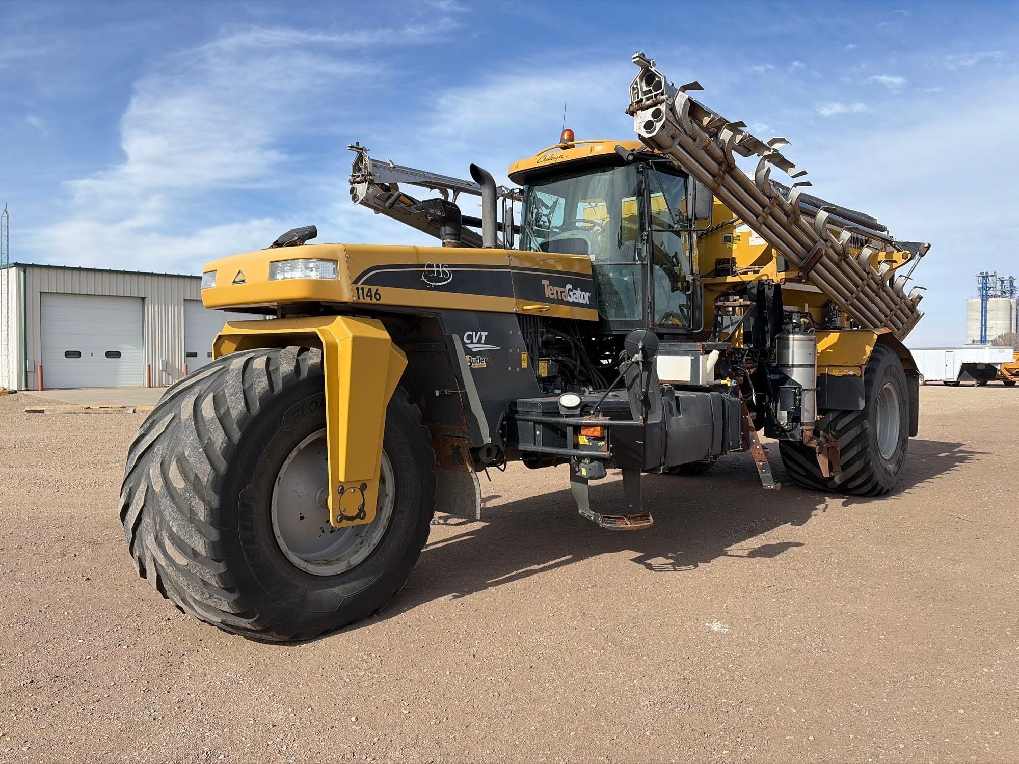 2016 Terra-Gator TG9300 Equipment Image0