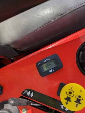 Image of Ariens Ikon X52 equipment image 2