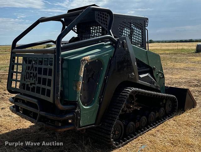 Image of ASV R350T equipment image 4