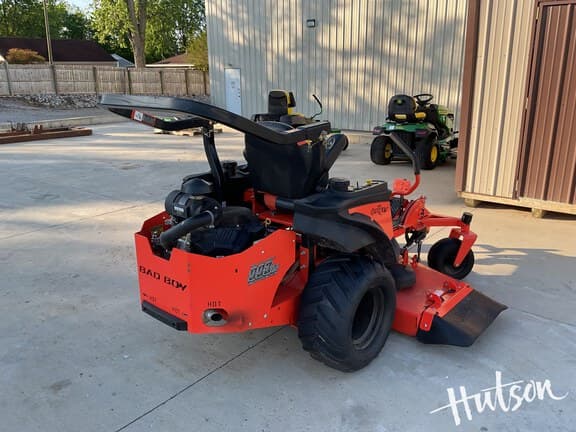 Image of Bad Boy Outlaw equipment image 1