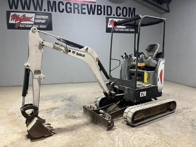 Image of Bobcat E20 equipment image 1
