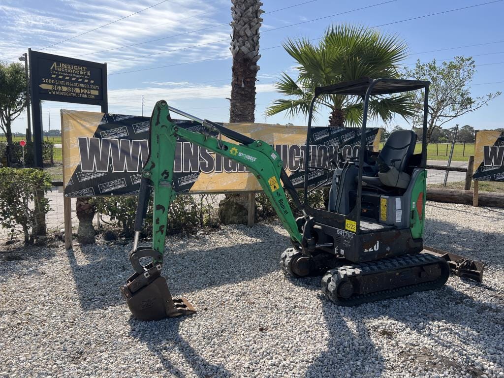 Main image Bobcat E20