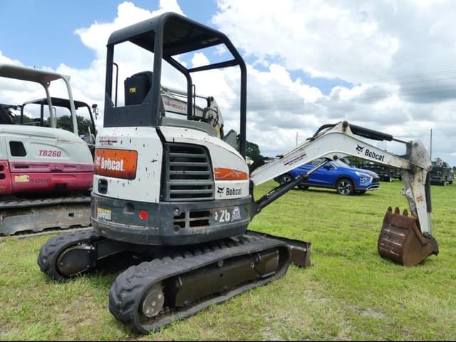 Image of Bobcat E26 equipment image 2