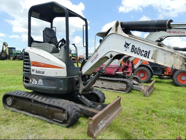 Image of Bobcat E26 equipment image 1