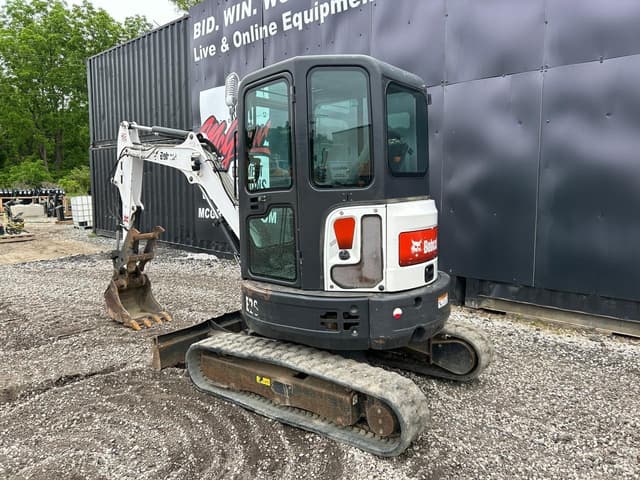 Image of Bobcat E26 equipment image 1