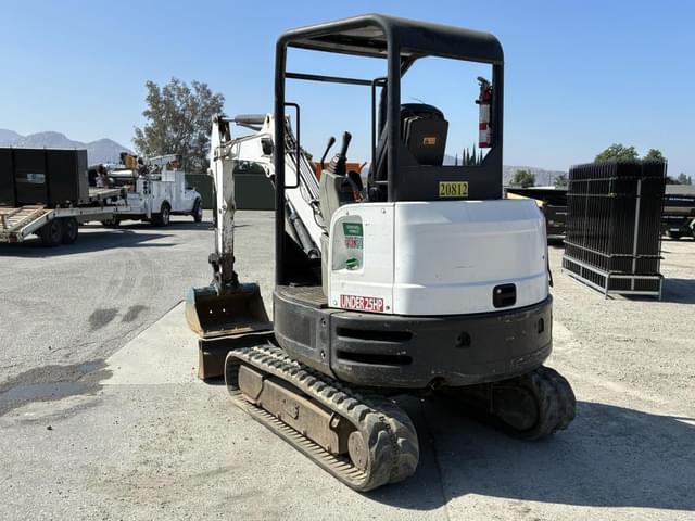 Image of Bobcat E32 equipment image 3