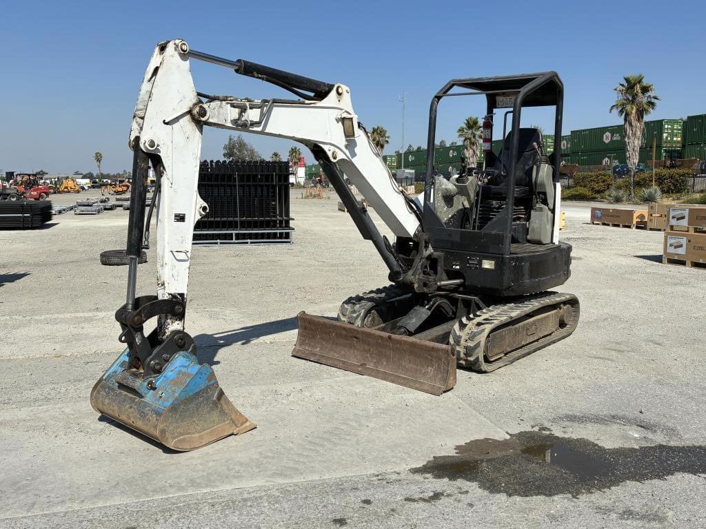 Image of Bobcat E32 Primary image
