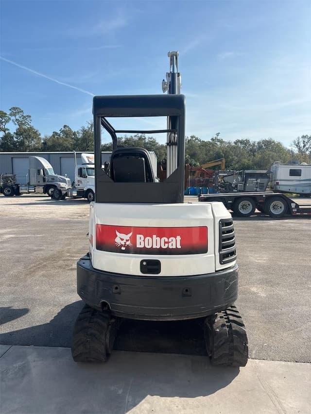 Image of Bobcat E32i equipment image 3