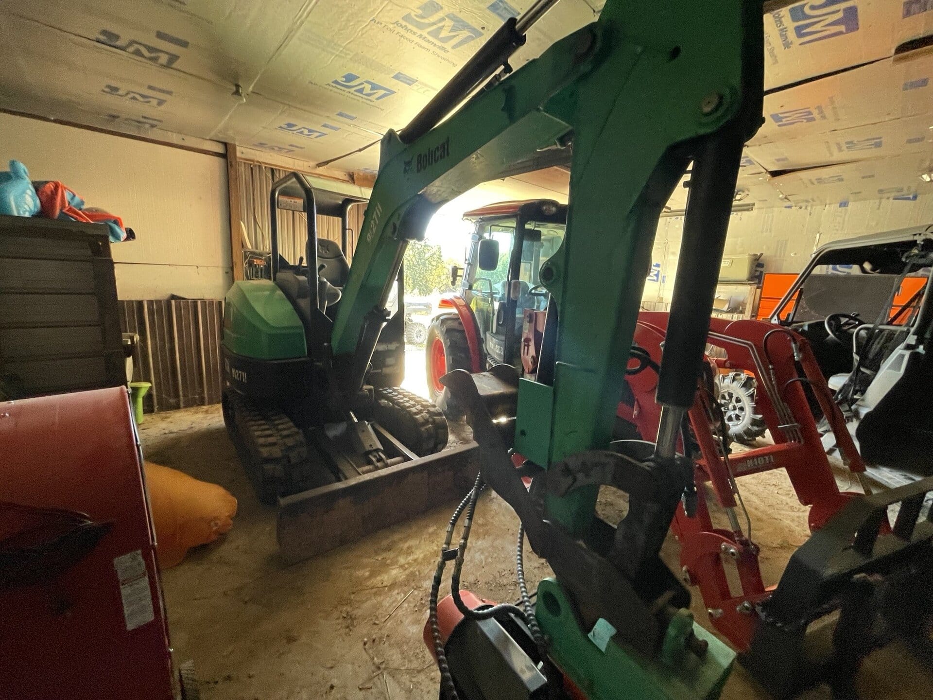 2016 Bobcat E32i Equipment Image0