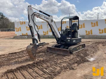 Main image Bobcat E35