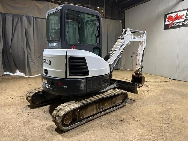 Image of Bobcat E35i equipment image 4