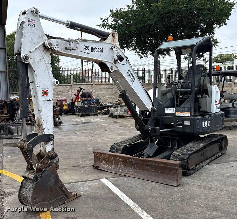 Image of Bobcat E42 Primary image