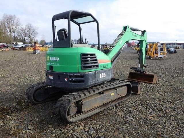Image of Bobcat E45 equipment image 3