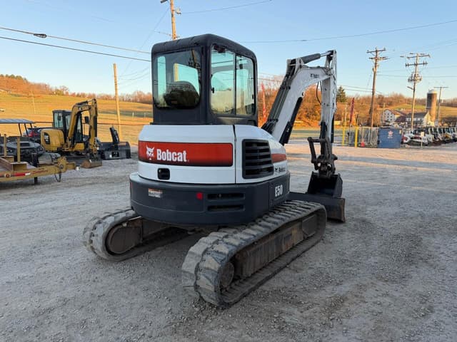 Image of Bobcat E50 equipment image 4