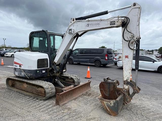 Image of Bobcat E63 equipment image 3