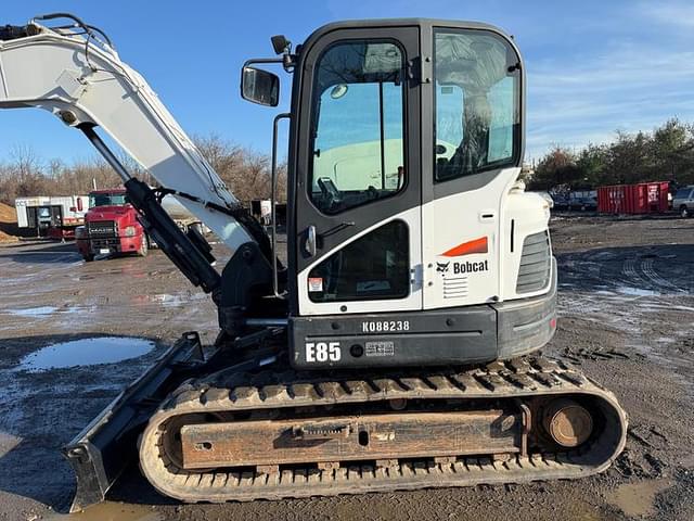 Image of Bobcat E85 equipment image 1