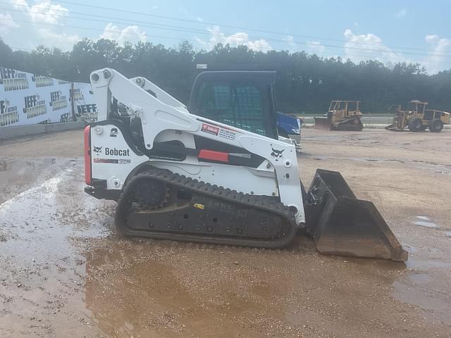 Image of Bobcat T870 equipment image 3