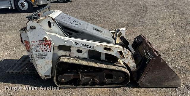 Image of Bobcat MT55 equipment image 3