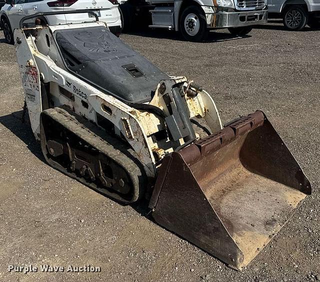 Image of Bobcat MT55 equipment image 2